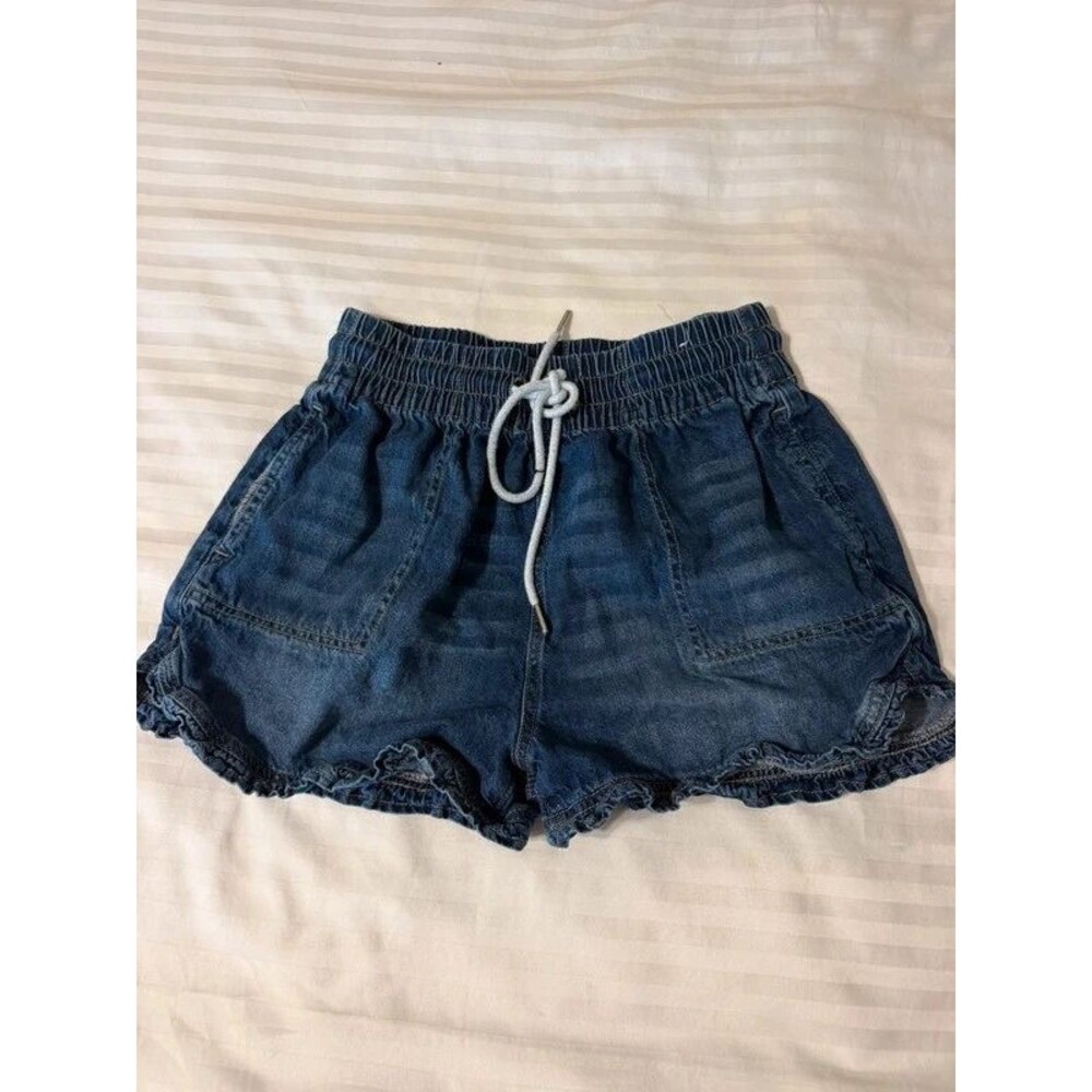 Gemarae women’s short